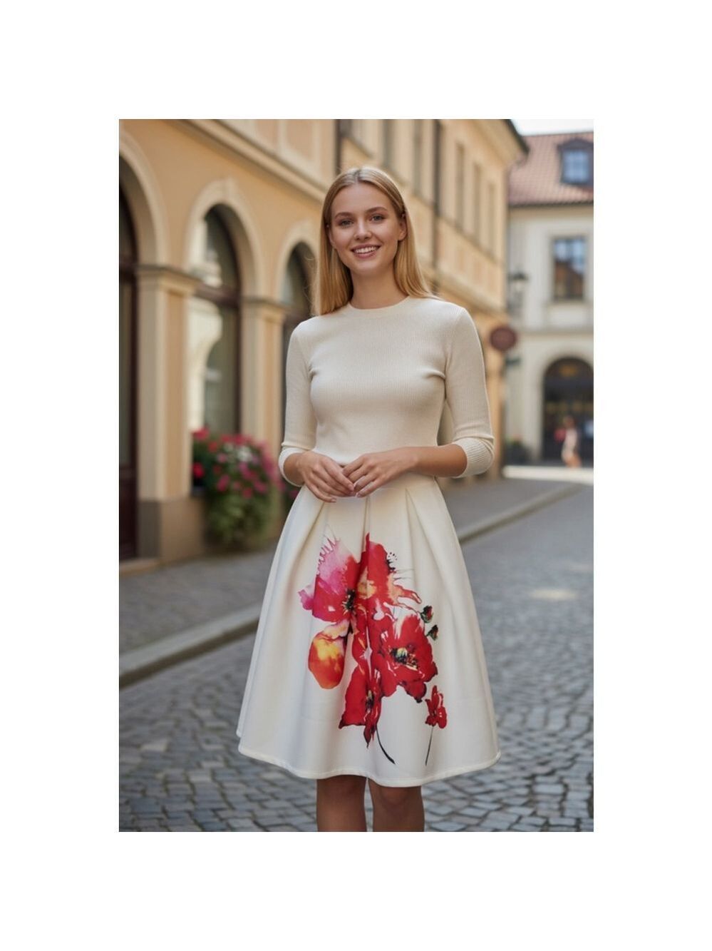 Love Nation Cream Red Floral Pleated Midi Skirt Size M